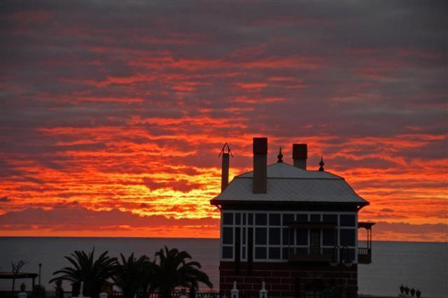 The Colors House Daire Costa Teguise Dış mekan fotoğraf